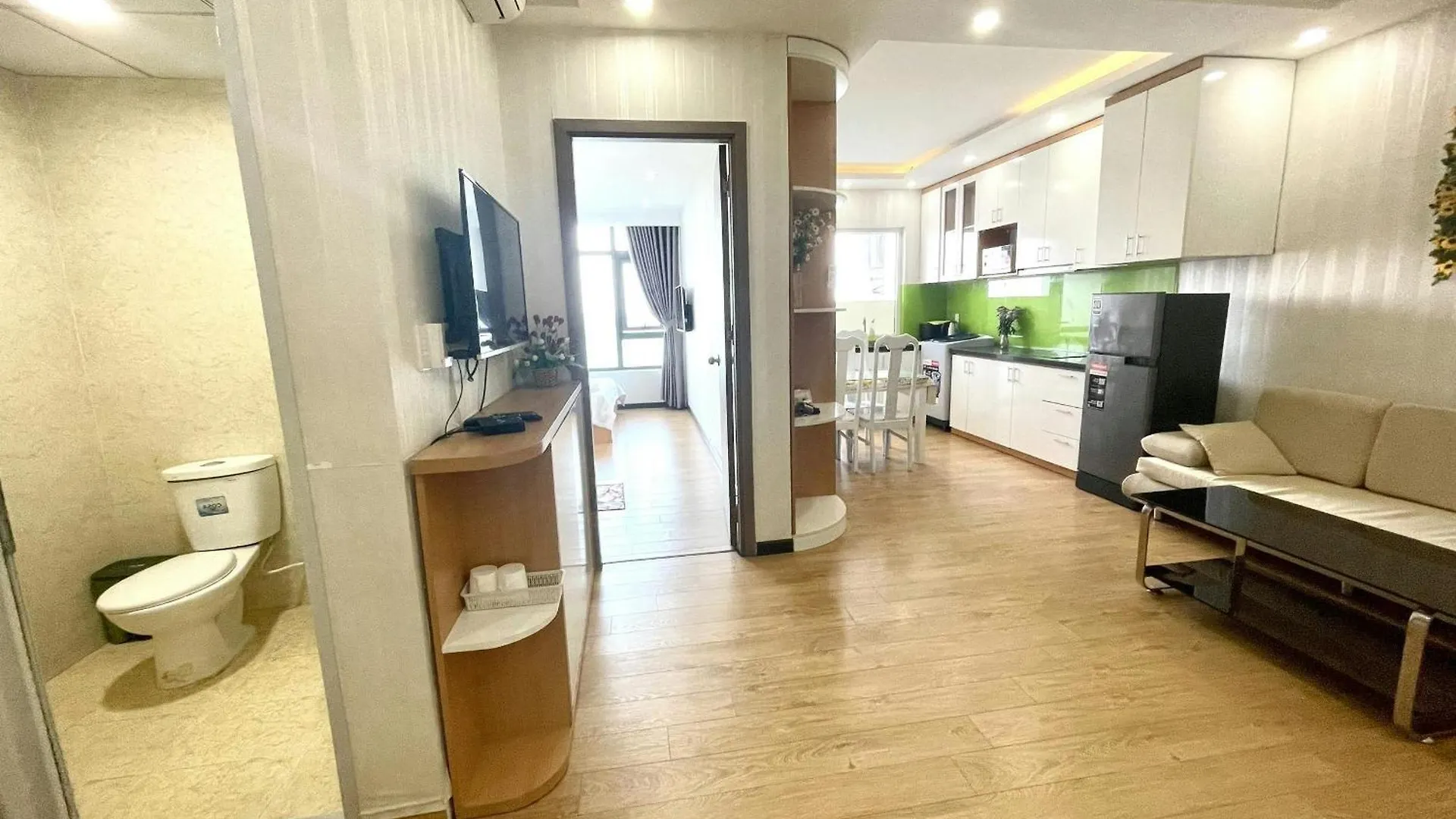 Duc'S Oceanus Nha Trang Apartment